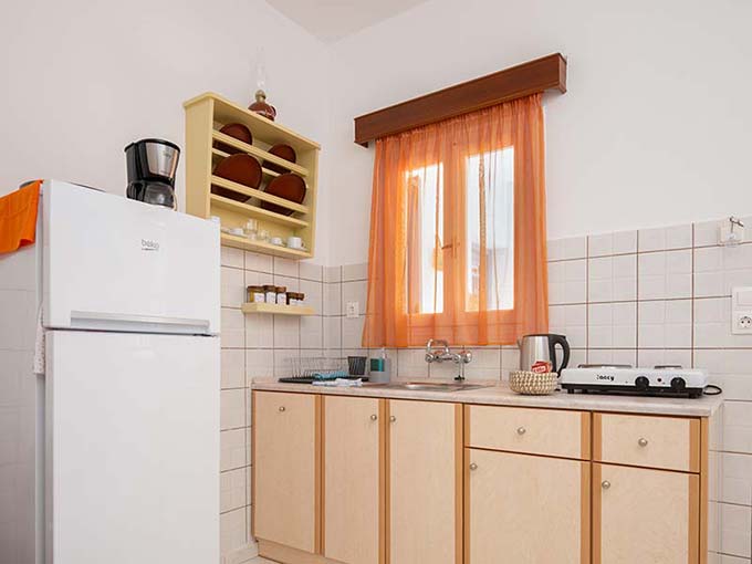 Fully equipped kitchen in the apartment 3